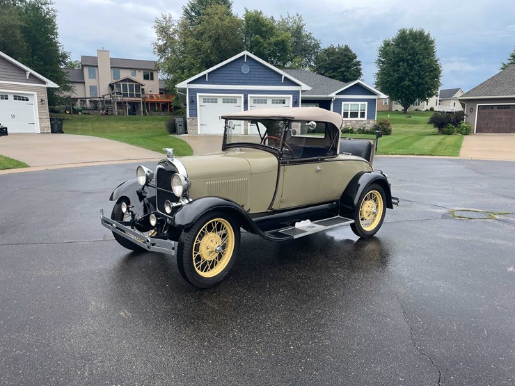 1928-ford-model-a-image-1