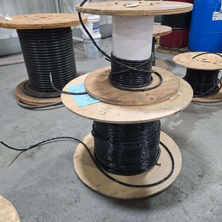 2 Rolls of Medium-Size Cable, 4 Stran Wire, and Belden Multi Conductor Power and Tray Cable, 4C12 12 Awg