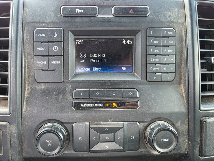 2016-ford-f150-image-42