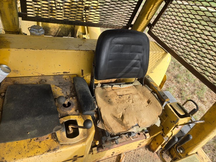 1978-caterpillar-d8k-image-39