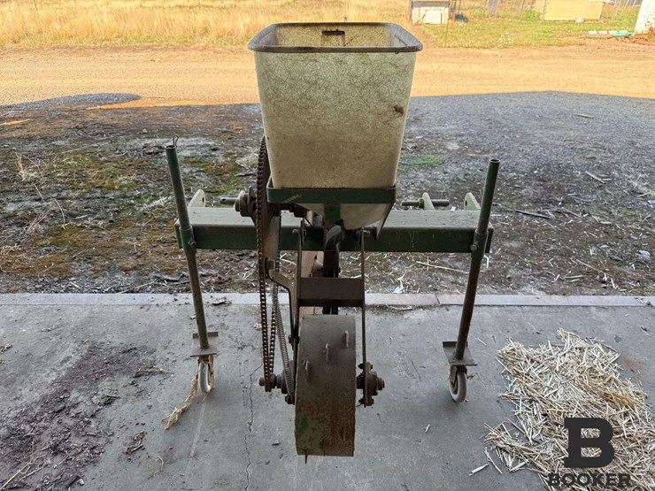 gopher-bait-applicator-image-3