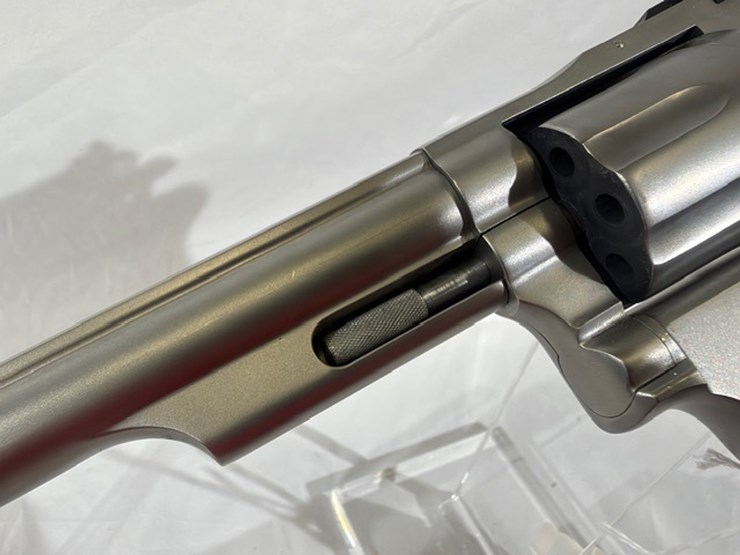 #21-•-taurus-980-revolver-image-11