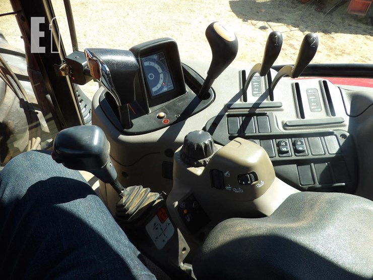 case-ih-maxxum-140-image-47