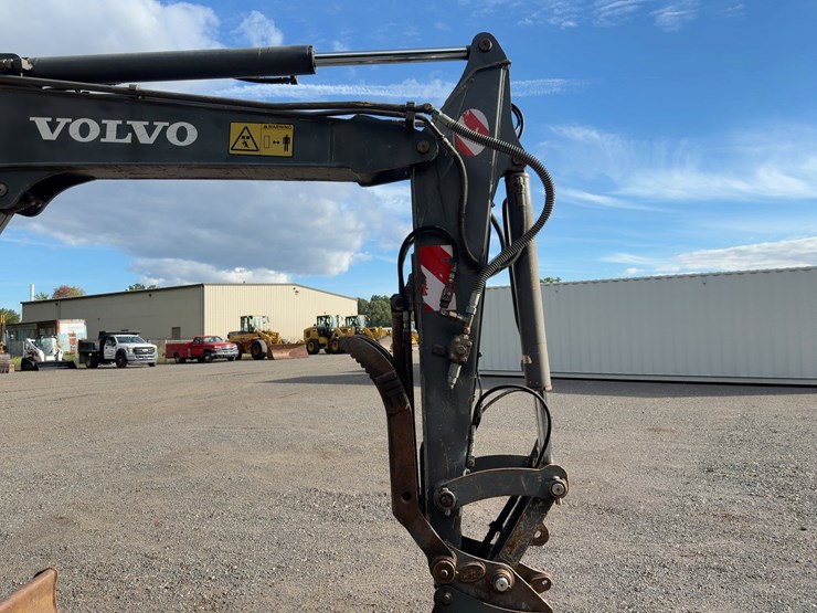 2008-volvo-ec55b-image-10