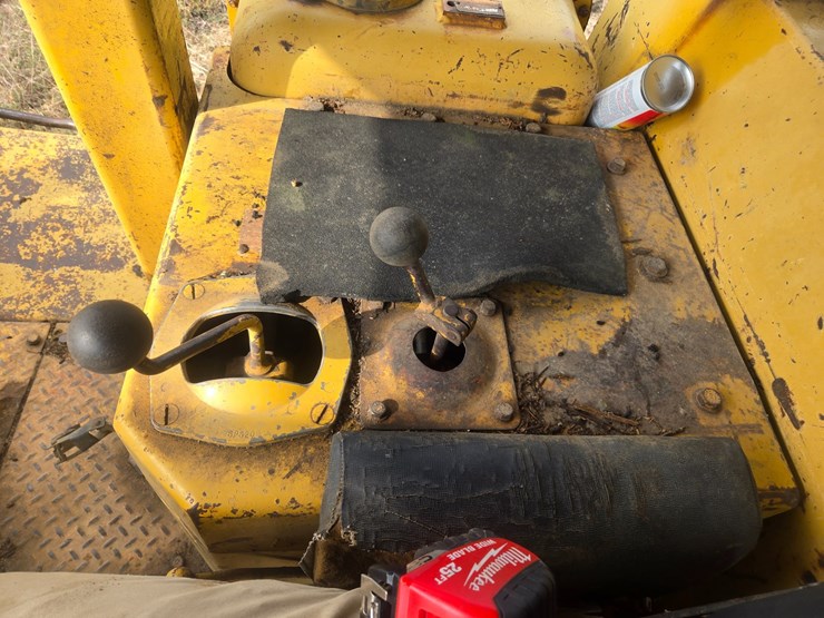 1978-caterpillar-d8k-image-41