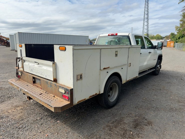 2015-gmc-sierra-3500hd-image-5