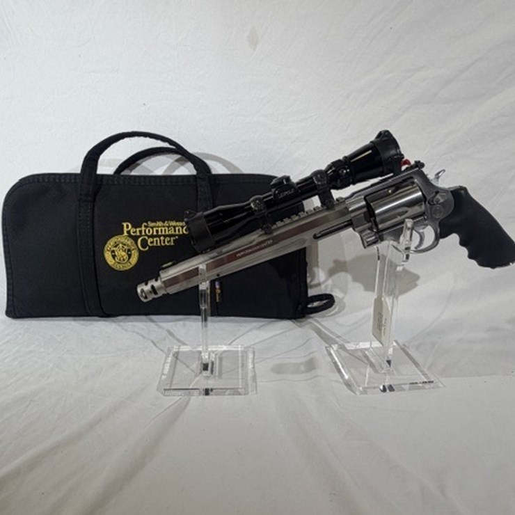 #15 • SMITH & WESSON 460 REVOLVER