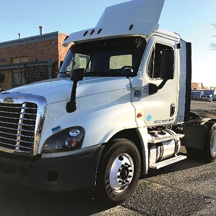 2018 FREIGHTLINER CASCADIA 125