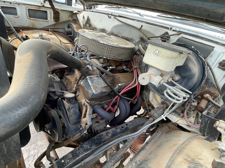#1057-•-1986-chevrolet-ck10-(has-nm-title)-(on-site-in-las-cruces,-nm)-image-50