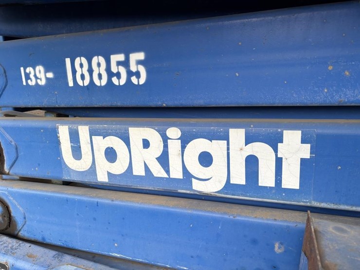 up-right-lx41-image-14