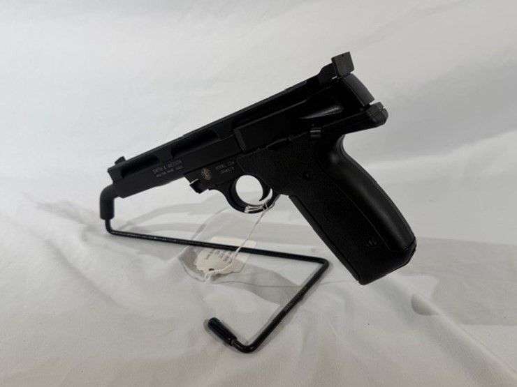 #16-•-smith-&-weson-22a-pistol-image-9