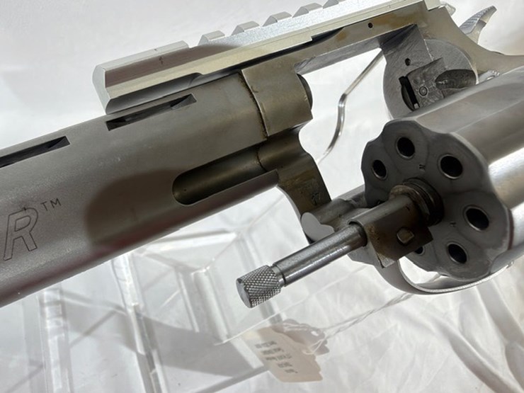 #20-•-taurus-tracker-revolver-image-32