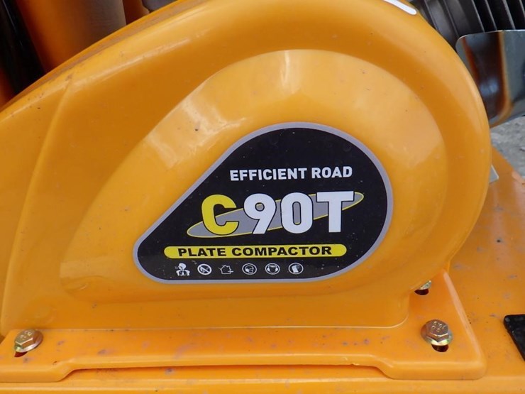 2026-sdlool-90-vibratory-plate-compactor-image-6