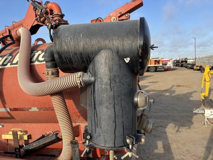 2011-ditch-witch-fx60-image-18