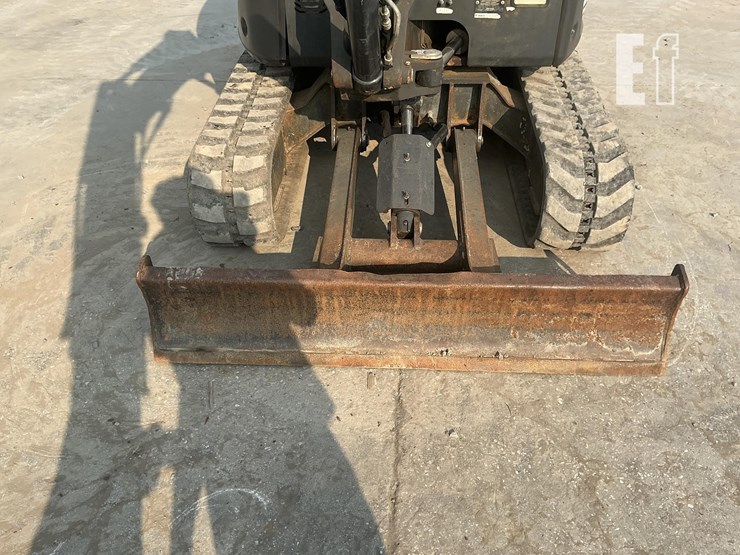 2018-bobcat-e32i-image-12