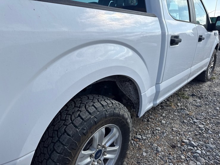 2015-ford-f150-image-18