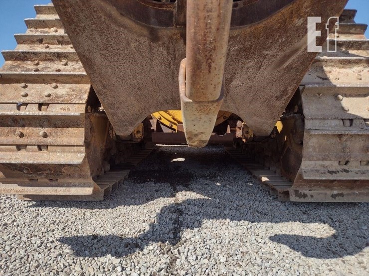 2004-caterpillar-d6r-xl-image-44