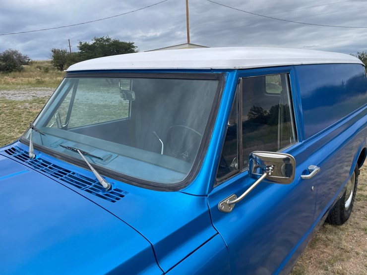 1967-chevrolet-c20-image-16