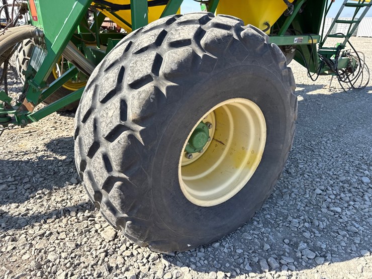 john-deere-1890-image-21