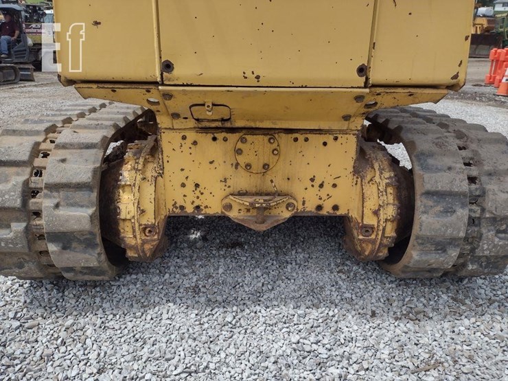 komatsu-d20p-image-29
