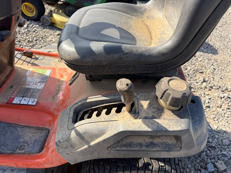 husqvarna-yth24v54-image-27