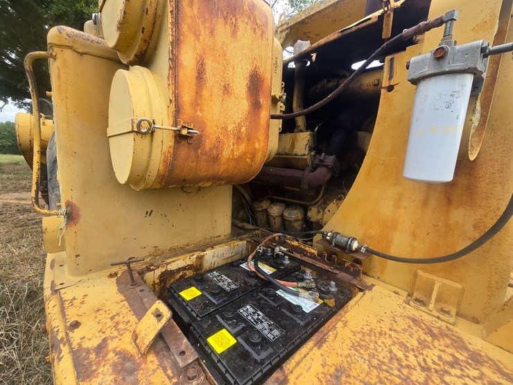 caterpillar-621-image-17
