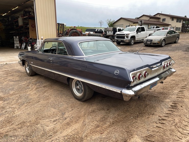 #7000-•-1963-chevy-impala-(has-wi-title)-(colfax,-wi)-image-7
