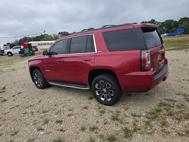 2015-gmc-yukon-image-7