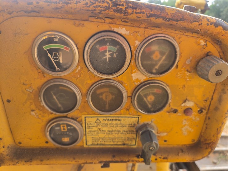 1978-caterpillar-d8k-image-42