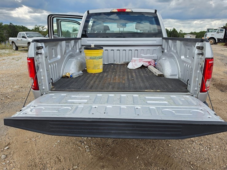 2016-ford-f150-image-58
