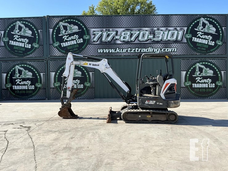 2018-bobcat-e32i-image-1