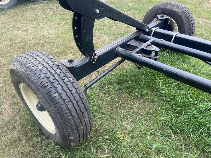 horst-4-wheel-steer-header-trailer-image-17