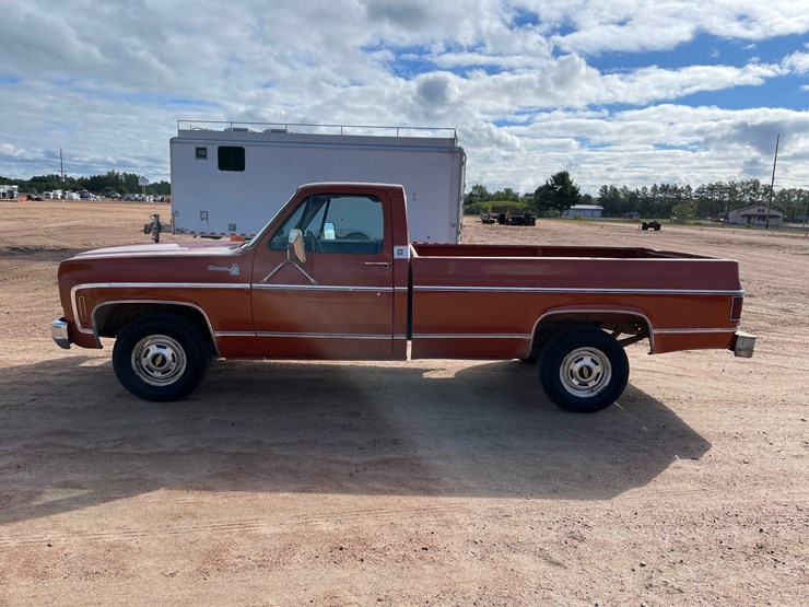 #11990-•-1976-chevy-silverado-pickup-(has-id-title)-(mosinee,-wi)-image-11