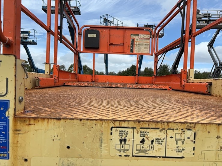 2002-jlg-4069le-image-5