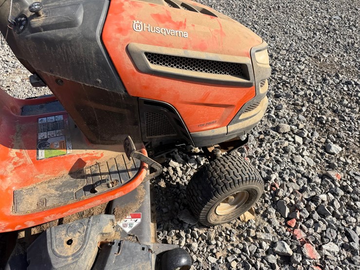 husqvarna-yth24v54-image-18