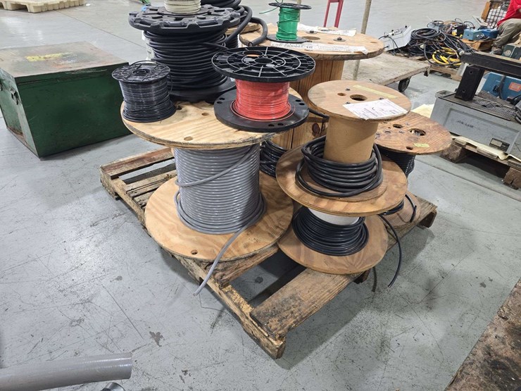 pallet-of-smaller-residential-wire-and-cable,-and-misc-image-1