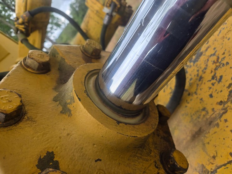 1978-caterpillar-d8k-image-115