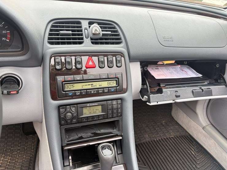 #5994-•-2000-mercedes-benz-(three-lakes,-wi)-(has-wi-title)-image-32