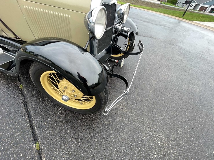 1928-ford-model-a-image-56