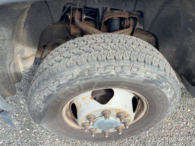 2015-gmc-sierra-3500hd-image-11