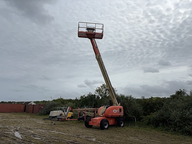 jlg-600s-image-1