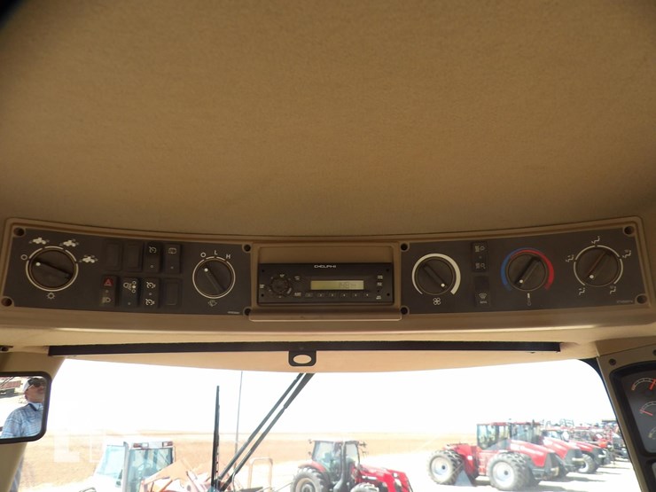 2009-case-ih-steiger-385-image-35