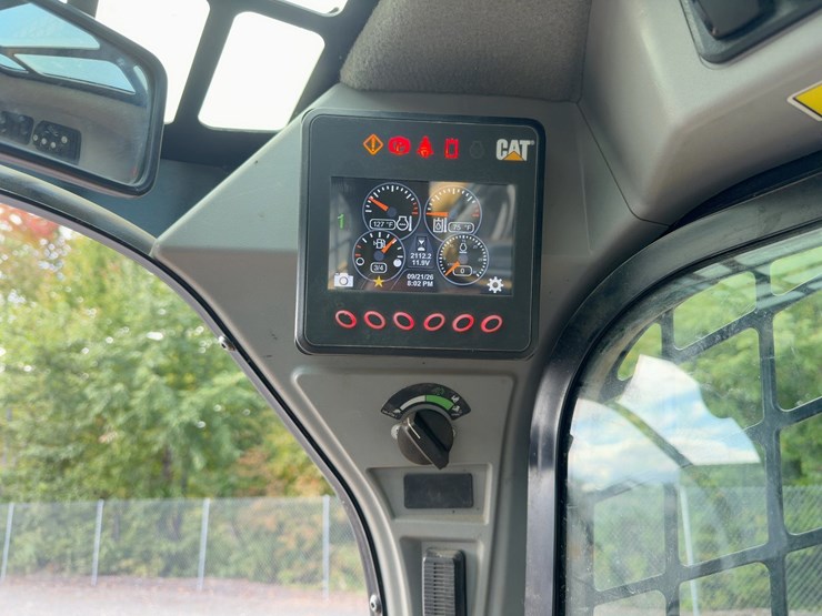 2018-caterpillar-289d-image-27