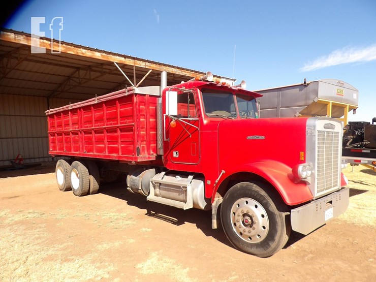 1984-freightliner-flc120-image-2