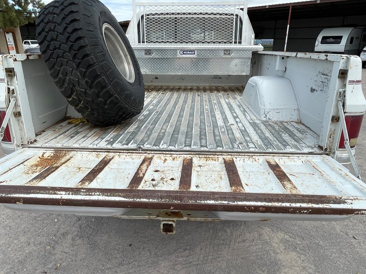 #1057-•-1986-chevrolet-ck10-(has-nm-title)-(on-site-in-las-cruces,-nm)-image-72