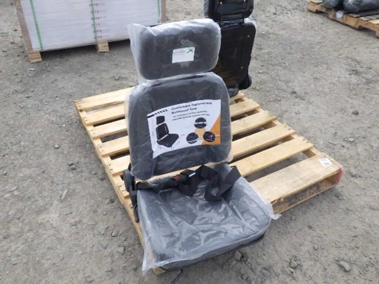 waterproof-equipment-seat-image-4