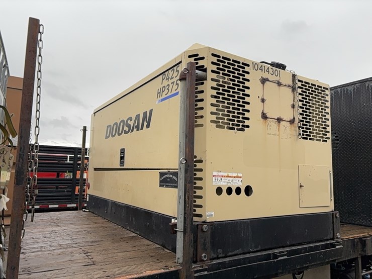 2016-international-durastar-4300-image-7