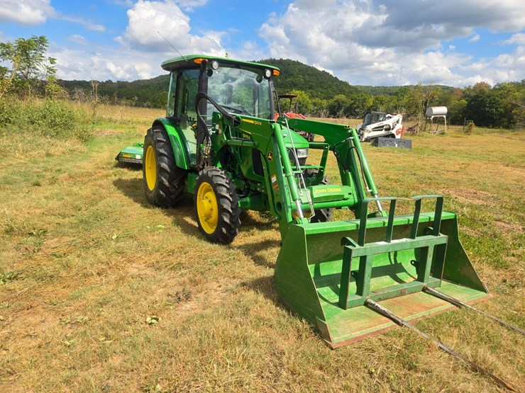 2023-john-deere-fc12e-image-17