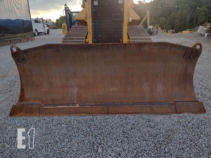 2006-caterpillar-d5n-xl-image-25