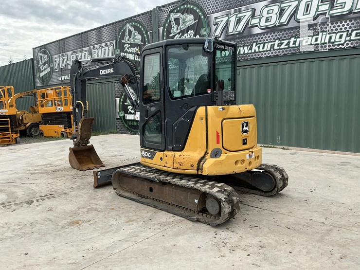 2022-deere-50g-image-2